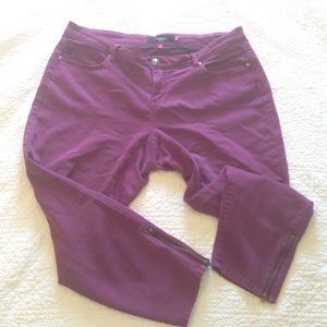 Raspberry zipped ankle skinny jean