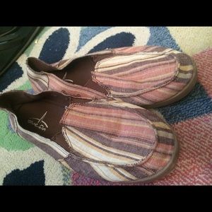 Blue fin size 10 shoes