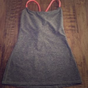Lulu lemon tank