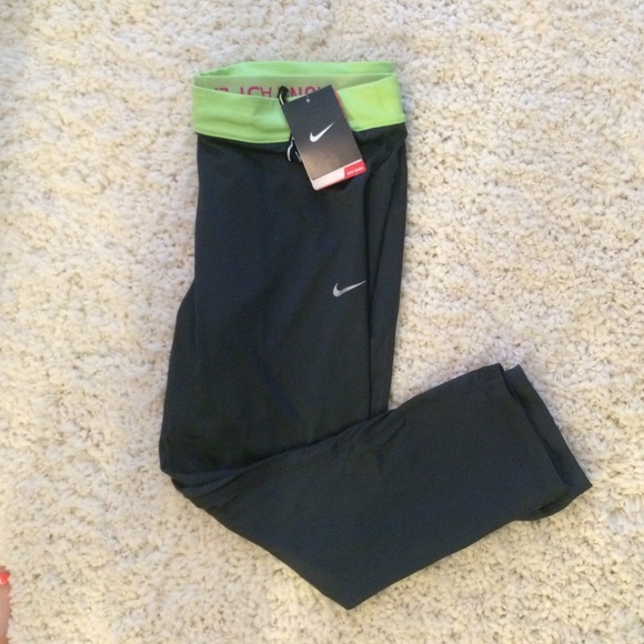 NWT Nike Dri Fit Crops