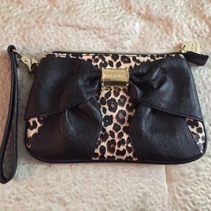 *Price Reduced* Betsey Johnson Wristlet