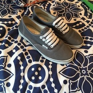 Grey low top vans