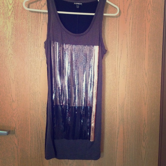 🚫SOLD🚫 Express sequins grey/black tank top XS