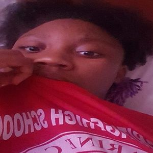 Meet your Posher, Ayana