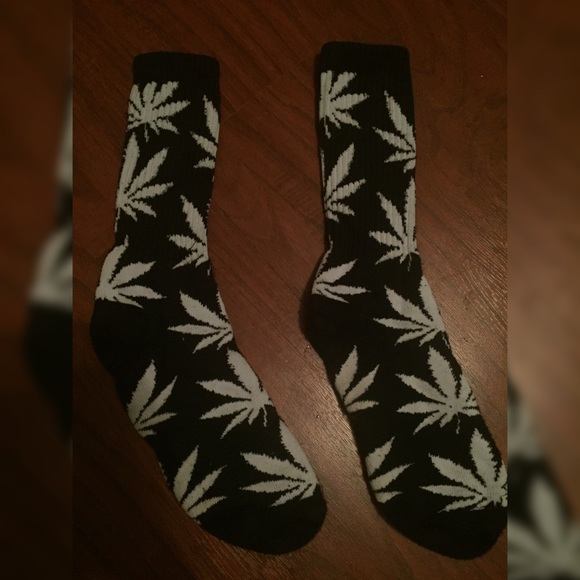 HUF plantlife socks 💨