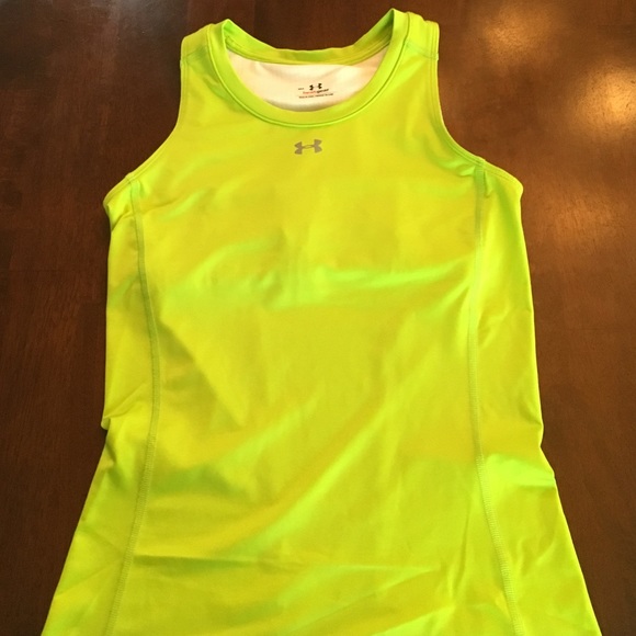 Under Armour Tops - Under Armour Tank top