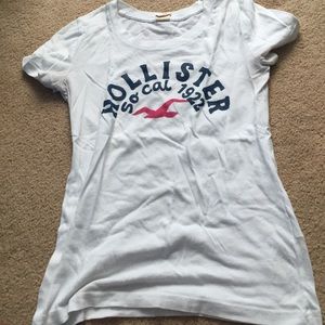 Hollister screen tshirt