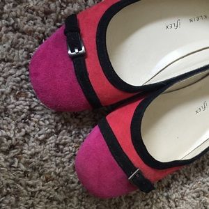 Anne Klein // iflex suede color block flats