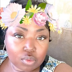 Meet your Posher, Tenesha