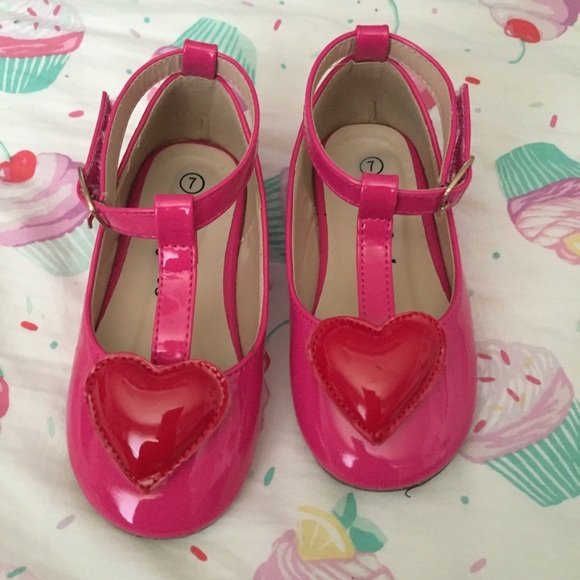 Toddler Puff Heart T Strap Flats 7