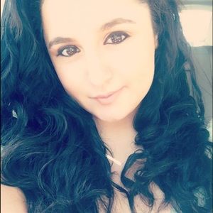 Meet your Posher, Kristen