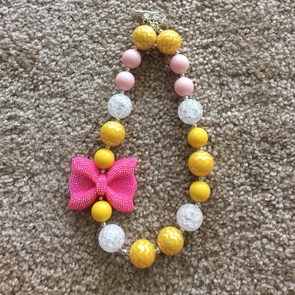 Girls Chunky Necklaces - Picture 4 of 4