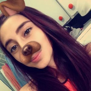 Meet your Posher, Kenia