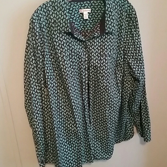 🎯Clearance🎯Long sleeve paisley shirt