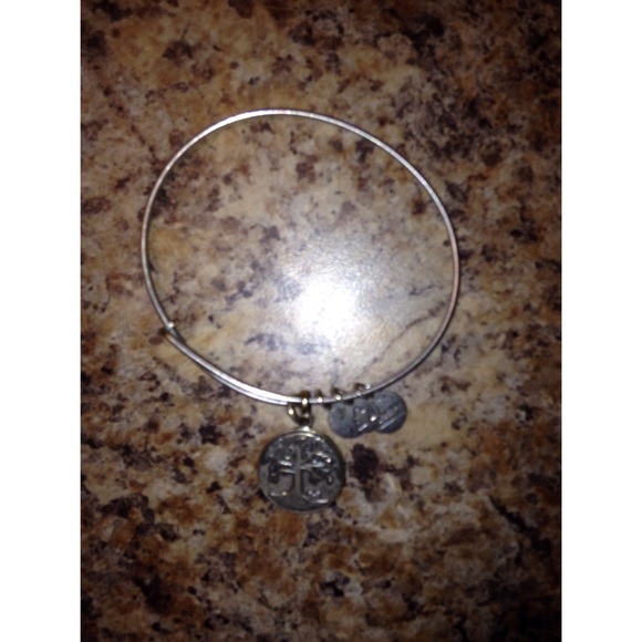 Alex & Ani: Tree of life charm bangle
