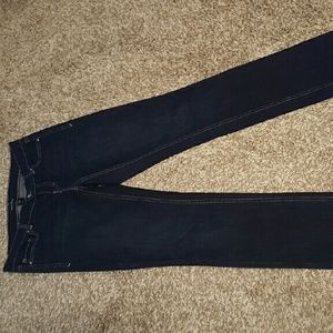 White house black market Noir skinny jean