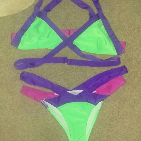 New 2piece bathing suit