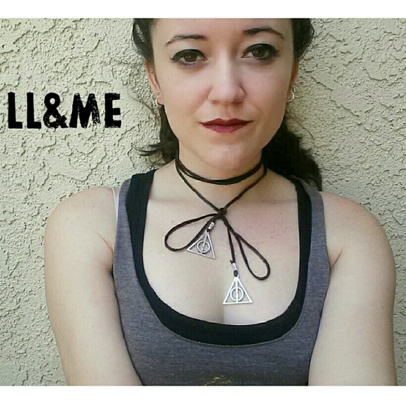 Harry Potter deathly Hallows wrap choker
