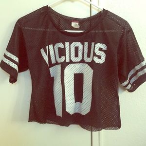 Black crop top jersey