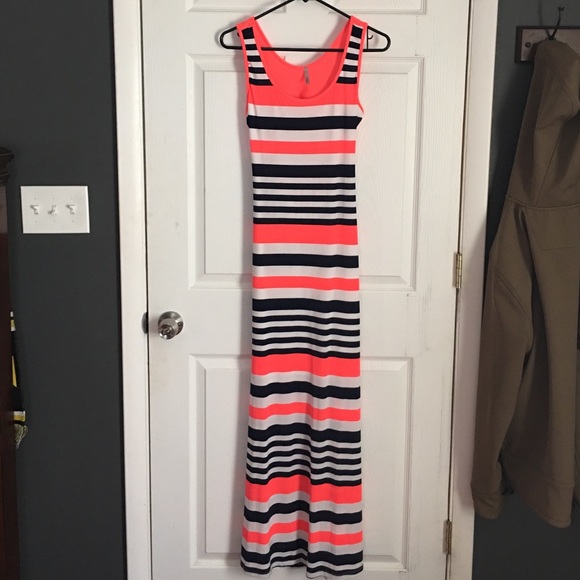 Striped maxi