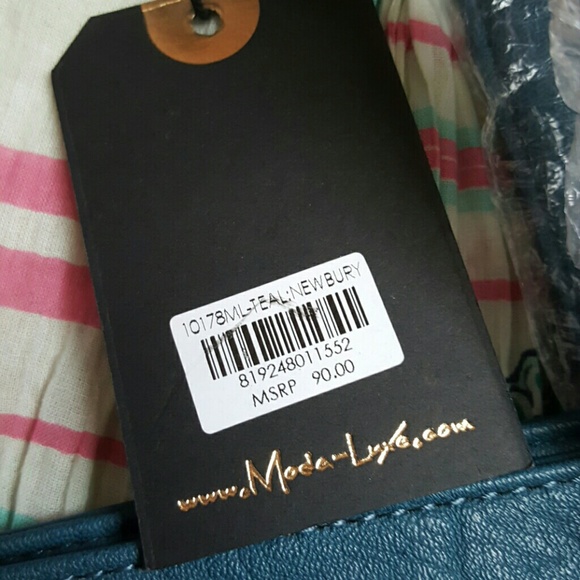 Large Purse - Picture 2 of 4