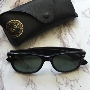 Ray-Ban Black Wayfarer