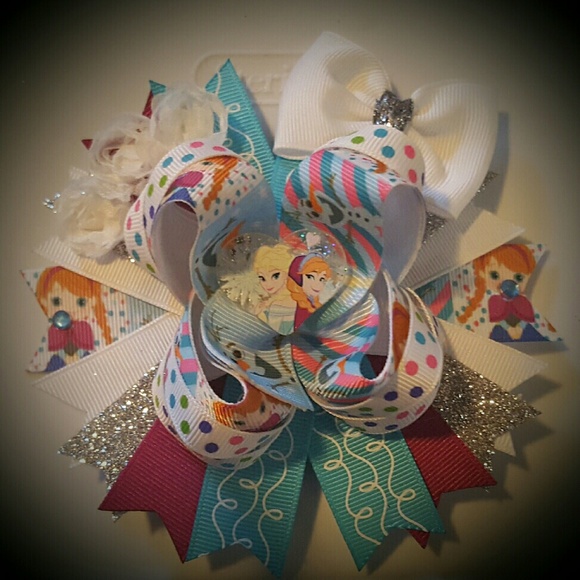 Frozen Hair Bow