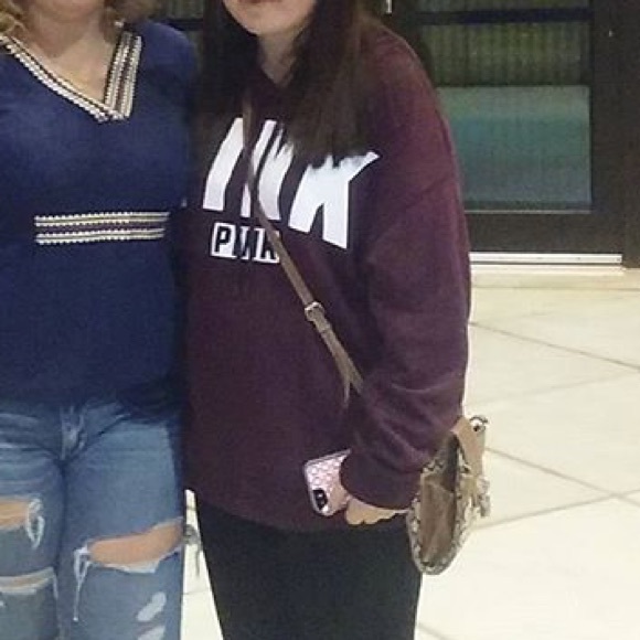 VS pink hoodie