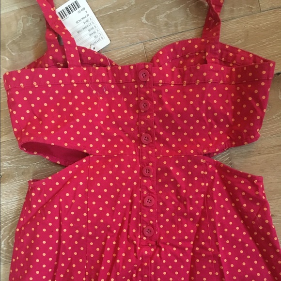 Adorable cut-out dress from Anthropologie - Picture 2 of 2