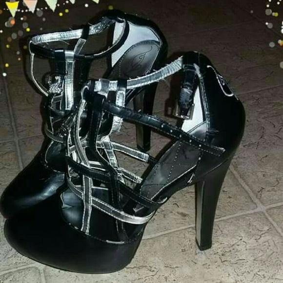 Baby phat pumps