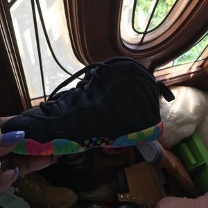 Fruity pebble foams 8c $40