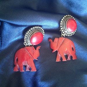 Vintage wood elephant earrings