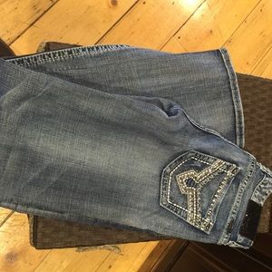 🔴 GONE AFTER FRIDAY🔴 New never worn boot  denim.