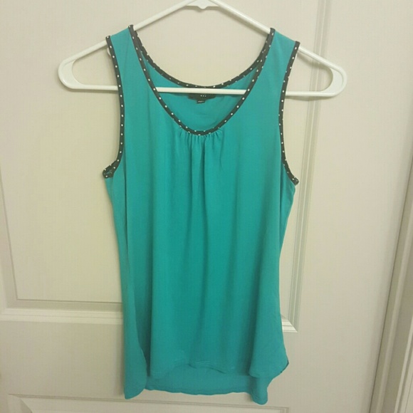Blue tank top
