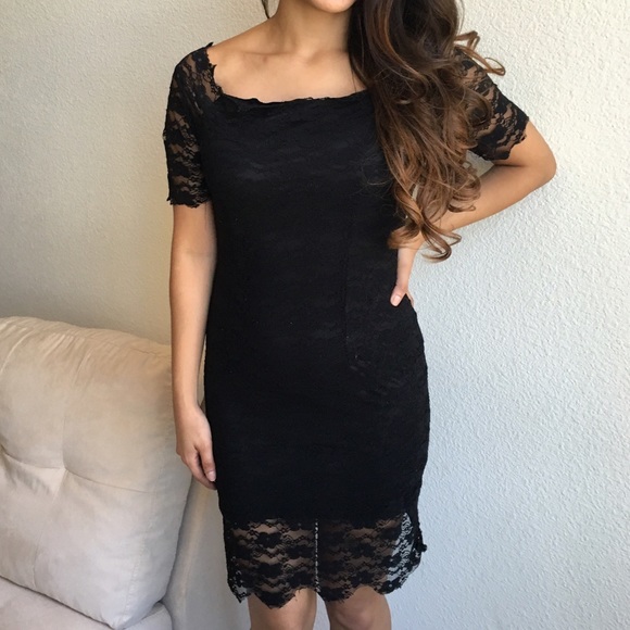 Lace Dress - Picture 4 of 4