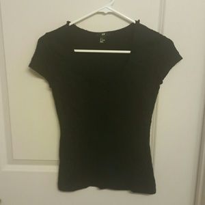 Black H&M t shirt