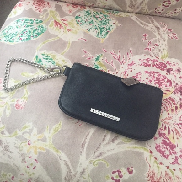 BCBG wristlet