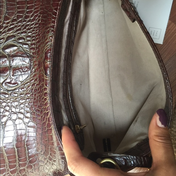 Small Brahmin alligator bag. - Picture 2 of 3