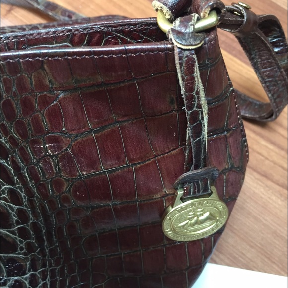 Small Brahmin alligator bag. - Picture 3 of 3