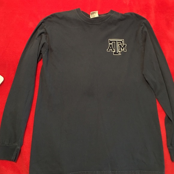 Long sleeve t shirt