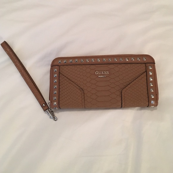 GUESS Handbags - Guess Leather Wallet/Clutch