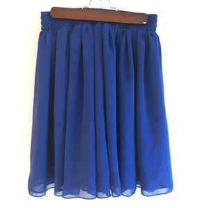 American Apparel Chiffon Skirt