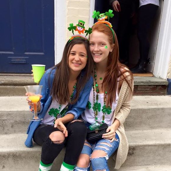 Meet your Posher, Olivia