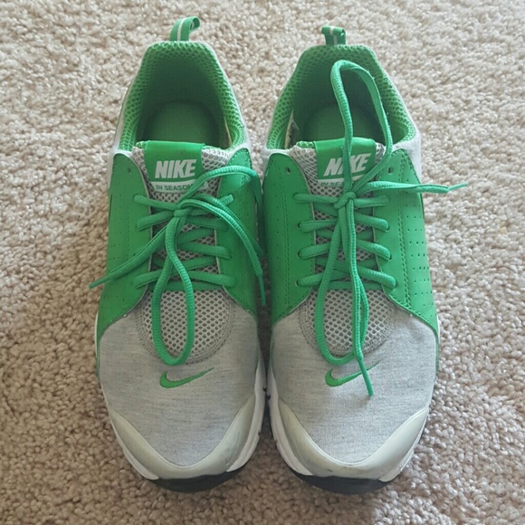Nike in season trainers hyper verde