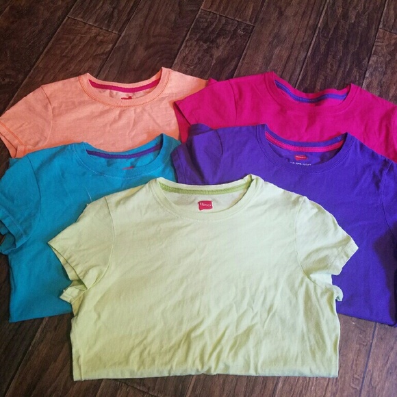 Bundle of 5 Hanes tshirts -- girls size XL