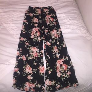 Floral goucho pants