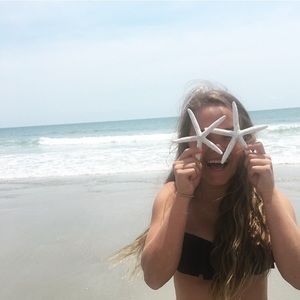 Meet your Posher, Caroline