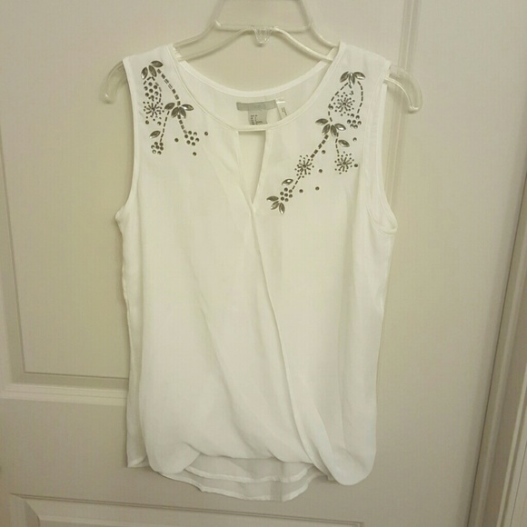 White tank top