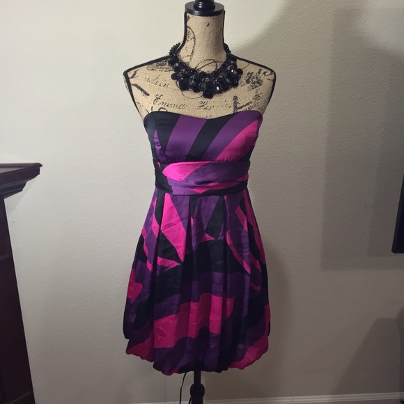 EUC Flirty Pink & Purple Dress 👗 Jrs Size Medium