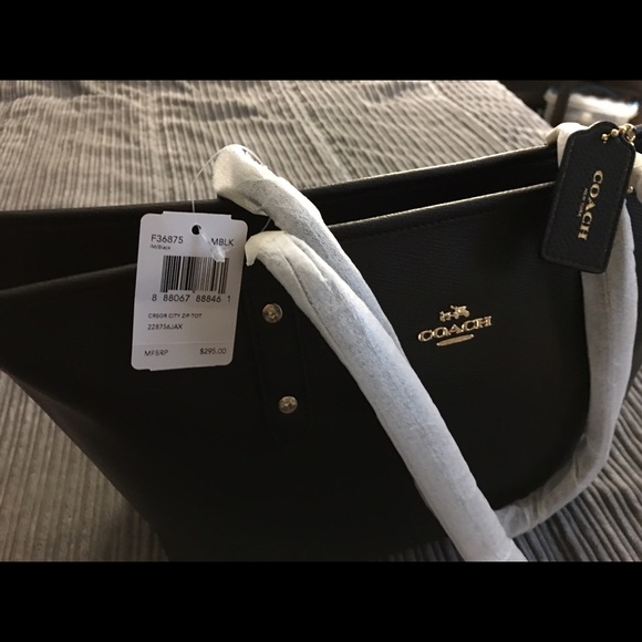 genuine leather coach purse - Picture 2 of 2